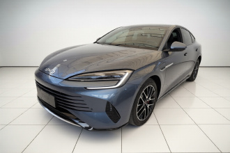 比亚迪 海豹 2024款 荣耀版 DM-i 1.5L 121km 豪华型