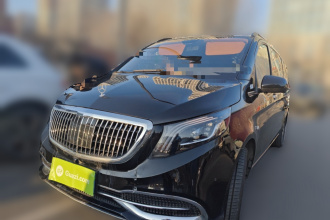 奔驰 威霆 2023款 2.0T 精英版 7座