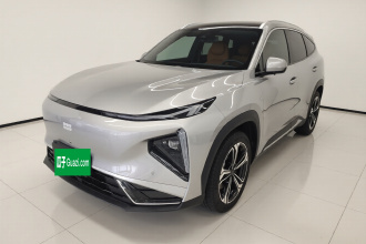 吉利银河 银河L7 2025款 EM-i 115km 探索+版