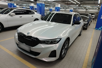 宝马i3 2024款 eDrive 35 L