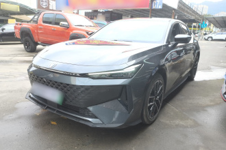 长安UNI-V 智电iDD 2024款 蓝鲸智电iDD 136km 智酷型