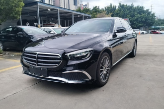 奔驰E级 2022款 E 260 L