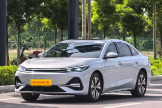 吉利银河 银河A7 2025款 EM-i 150km 尊享版