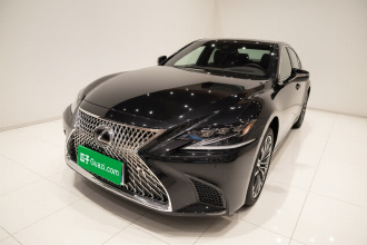 雷克萨斯LS 2020款 500h 行政版 国VI