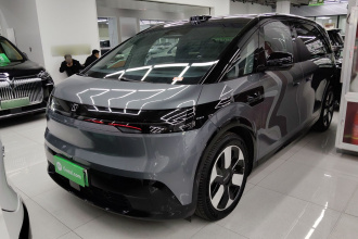 极氪MIX 2025款 智驾版