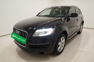 奥迪Q7 2011款 3.0 TFSI 进取型(200kW)