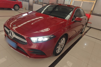 奔驰A级 2020款 A 200 L 运动轿车