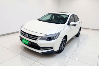 启辰D60 2018款 1.6L CVT智联精英版