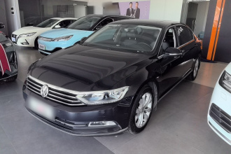 大众 迈腾 2017款 330TSI DSG 豪华型