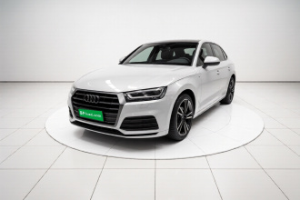 奥迪Q5L 2020款 改款 40 TFSI 荣享时尚型