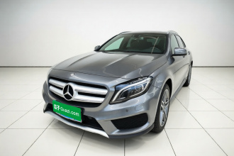 奔驰GLA 2015款 GLA 260 4MATIC 运动型