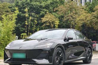 深蓝汽车 深蓝SL03 2024款 135Plus荣耀版