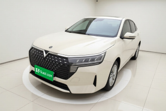 启辰D60 2023款 PLUS 1.6L XL CVT悦领版