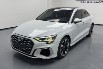 奥迪A3 2022款 A3L Limousine 35 TFSI 时尚运动型