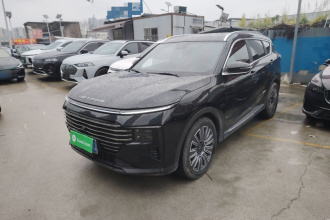 捷途X70 PLUS 2025款 1.5T 至臻澎湃版 7座