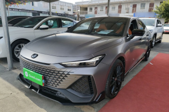 长安UNI-V 2023款 2.0T 领速版