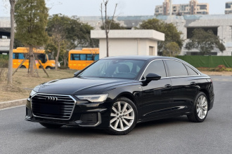 奥迪A6L 2020款 45 TFSI 臻选动感型