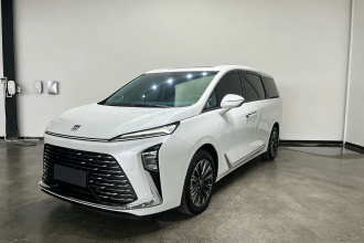 别克GL8 2025款 陆尊 尊享版