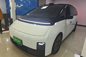 理想汽车 理想MEGA 2024款 Ultra