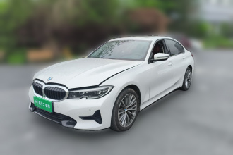 宝马3系 2022款 320i 运动套装