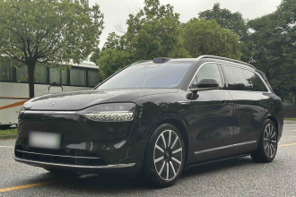 鸿蒙智行 问界M9 2025款 增程 Max版 52kWh 6座版 (192线激光雷达）