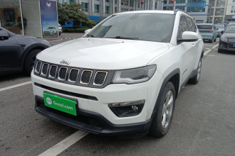 Jeep 指南者 2017款 200T 自动家享版