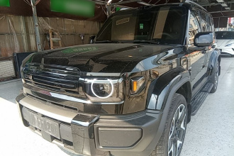 iCAR V27 2026款 200KM四驱猎鹰700