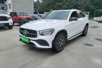 奔驰GLC轿跑 2020款 GLC 300 4MATIC 轿跑SUV