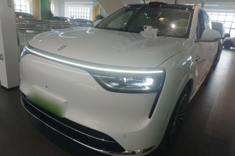 鸿蒙智行 问界M8 2025款 增程 Ultra版 53.4kWh 6座版 (192线激光雷达）