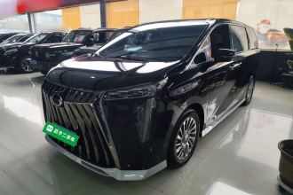 广汽传祺 传祺M8 2025款 宗师系列 超级混动版