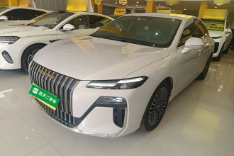 荣威M7 DMH 2025款 160km臻享版