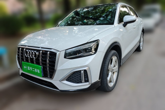 奥迪Q2L 2022款 35 TFSI 进取致雅型