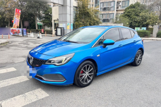 别克 威朗 2016款 两厢GS 20T 双离合豪情运动型