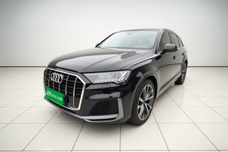 奥迪Q7 2023款 55 TFSI quattro S line运动型