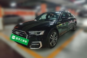 奥迪A6L 2025款 40 TFSI 豪华动感型