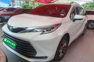 丰田 赛那SIENNA 2026款 2.5L 双擎四驱尊贵版