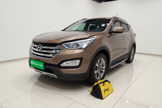 现代 胜达 2015款 2.0T 自动两驱智能型 5座