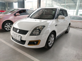 铃木 雨燕 2014款 1.5L 自动时尚型