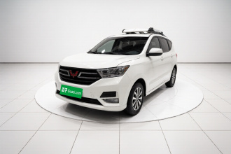 五菱汽车 五菱宏光 2021款 改款1.5L S标准型 电动助力LAR