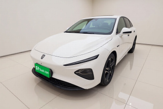 荣威D7 2023款 EV 510km 后驱旗舰版