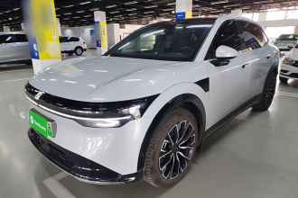 极氪7X 2025款 75kWh 后驱智驾版
