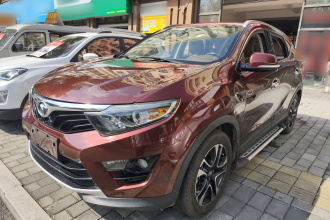 东南DX7 2017款 1.5T 手动凯旋版