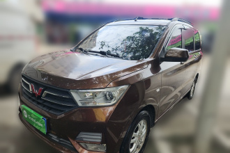 五菱汽车 五菱宏光 2019款 1.5L S舒适型国VI LAR