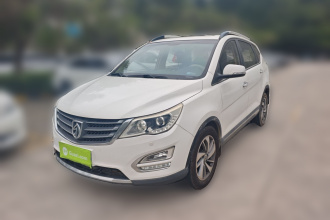 宝骏560 2015款 1.8L 手动豪华型