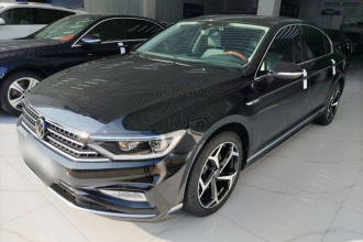 大众 迈腾 2023款 200万辆纪念版 330TSI DSG豪华型