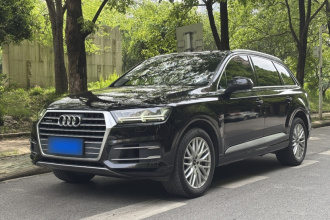 奥迪Q7 2018款 45 TFSI 技术型
