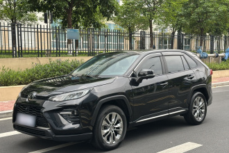 丰田 威兰达 2023款 2.0L CVT两驱都市版