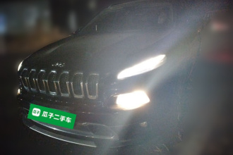 Jeep 自由光 2017款 2.4L 领先版
