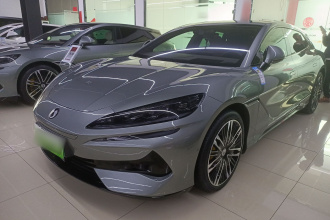 腾势Z9GT 2024款 1100四驱Ultra版