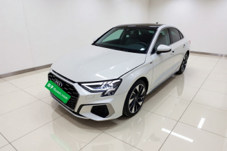 奥迪A3 2022款 A3L Limousine 35 TFSI 时尚运动型